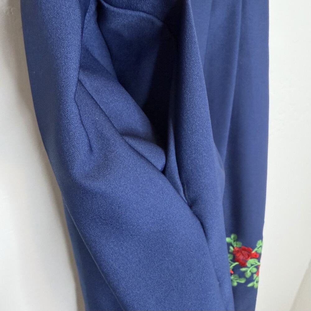 Vintage Licht Trachtenhaus Drindl Dress Womens 6 Navy Blue Embroidered German - Picture 4 of 8
